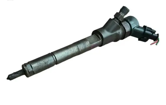 Toyota Corolla E120 E130 Fuel injector 2367033040