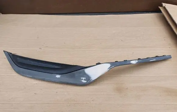 Volvo V60 Front bumper splitter molding BP7YA 31353655