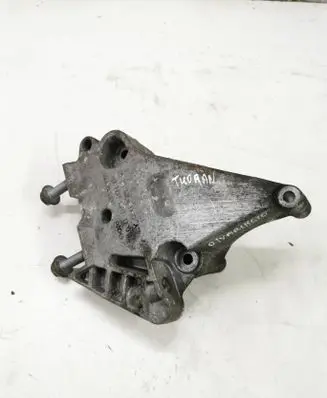Volkswagen Touran I Engine mounting bracket 03GG190207G 550KK312