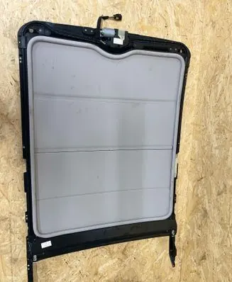 Citroen C5 Sunroof frame 2213695