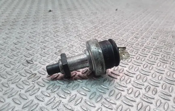 Mercedes-Benz Vito Viano W638 Hand parking brake sensor 