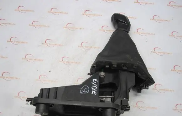 Peugeot 2008 I Gear shifter/selector 9676190280