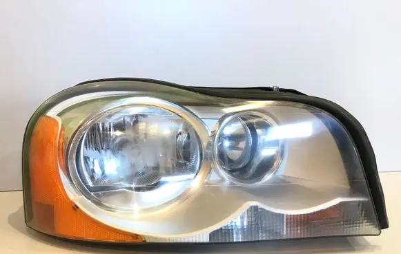 Volvo XC90 Headlight/headlamp 30655947 89008900