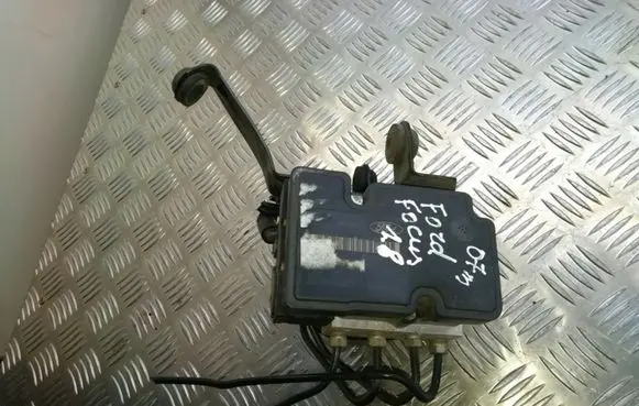 Ford Focus ABS Pump 3M512M110JA