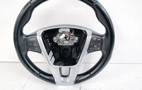 Volvo XC60 Steering wheel 34220709A 34220710A