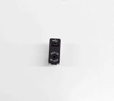 BMW 3 F30 F35 F31 AUX in-socket connector 9229246