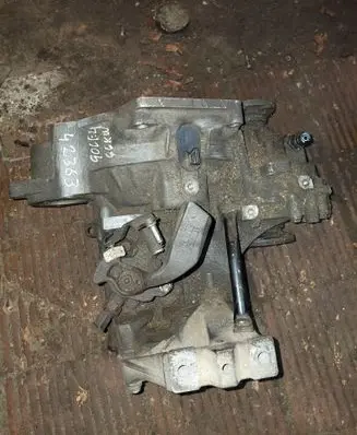 Volkswagen Golf IV Manual 5 speed gearbox 02A301115A