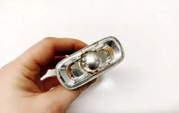 Audi A6 S6 C6 4F Front fender indicator light 8E0949127