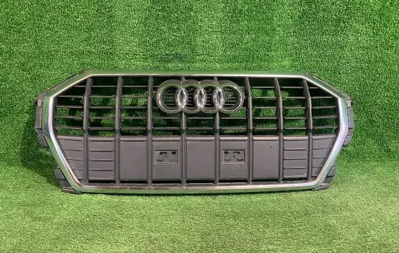 Audi Q3 F3 Front bumper upper radiator grill 83A853651