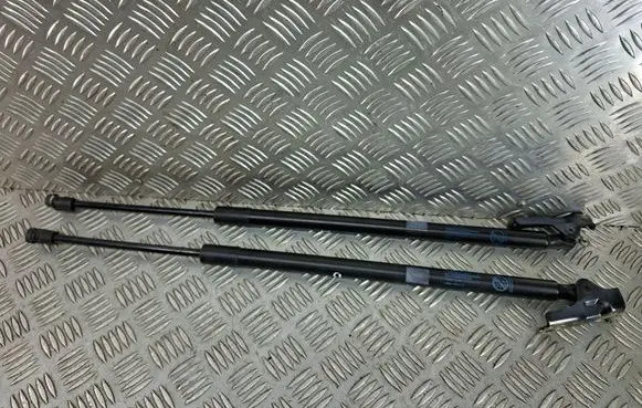 Toyota Corolla Cross Tailgate/trunk strut/damper 7899300490N 689500WE90A