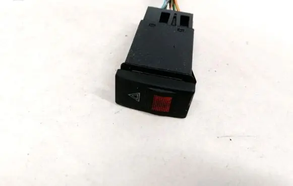 Audi A4 S4 B5 8D Hazard light switch 8D0941509D