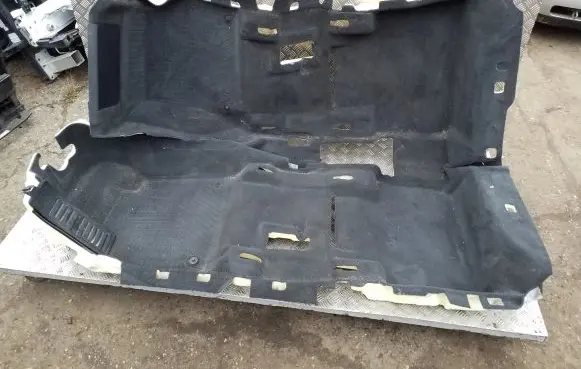 Audi e-tron Interior carpet 4KL863021D 4KE864929