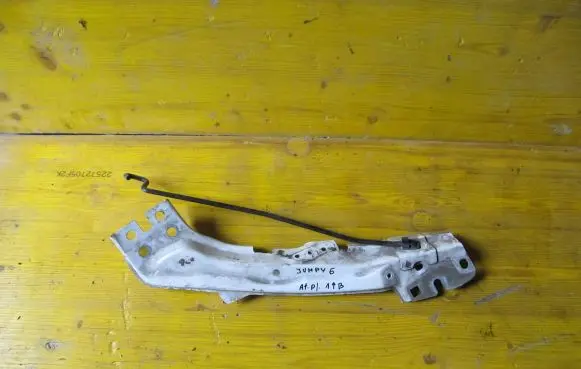 Citroen Jumpy Headlight/headlamp mounting bracket 993420 F0847D04