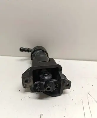 Audi A6 S6 C6 4F Headlight washer spray nozzle 4F0955101B
