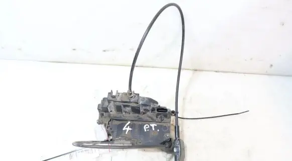 Renault Clio III Rear door lock