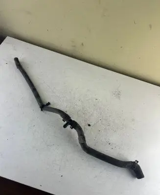 Volkswagen Touareg I Engine coolant pipe/hose