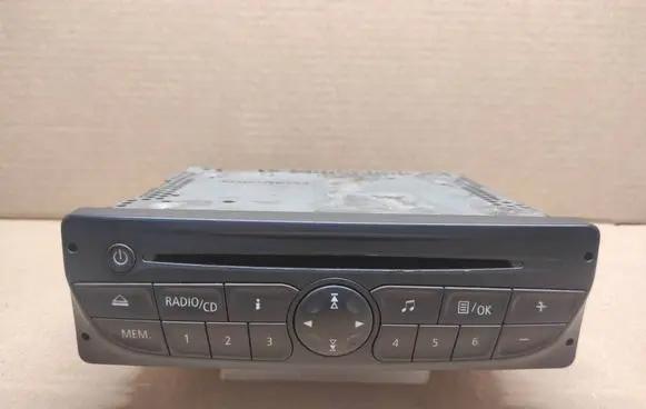 Renault Master III Radio/CD/DVD/GPS head unit 281150049R T179SECDR1TY
