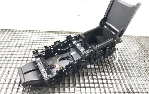 Jaguar XJ X351 Center console 