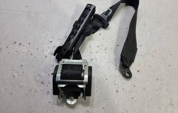 Audi Q7 4L Rear seatbelt 4L0857805G