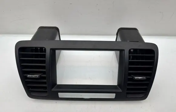 Subaru Legacy Radio/GPS head unit trim 