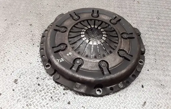 Volkswagen PASSAT B5.5 Pressure plate 
