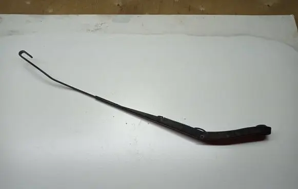 Citroen Jumpy Front wiper blade arm 140045668002