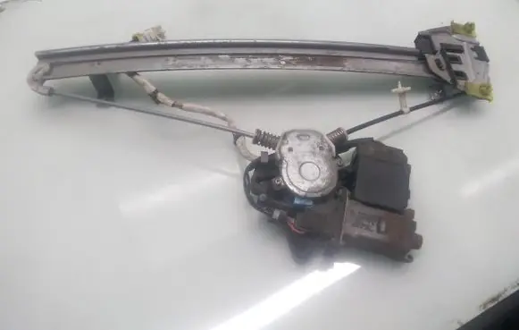 Mitsubishi Galant Rear door window regulator with motor 0620200064