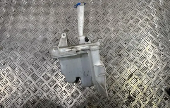 Toyota Auris E180 Windshield washer fluid reservoir/tank 8531002490 1020962