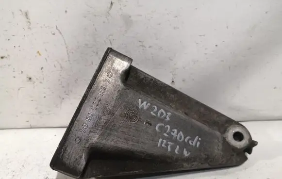 Mercedes-Benz C W203 Engine mounting bracket A6112230804