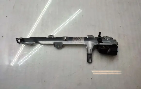 BMW 3 E92 E93 Parcel shelf load cover mount bracket 6960884