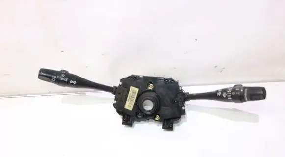 Nissan Almera Wiper turn signal indicator stalk/switch 540346055B
