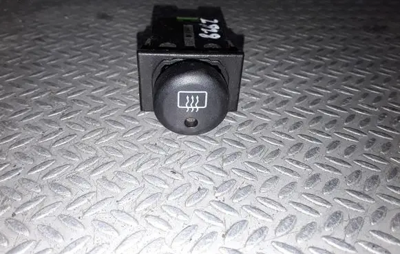 Suzuki Liana Windscreen/window heater switch