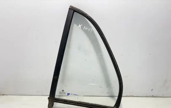 Skoda Fabia Mk1 (6Y) Rear vent window glass AS2