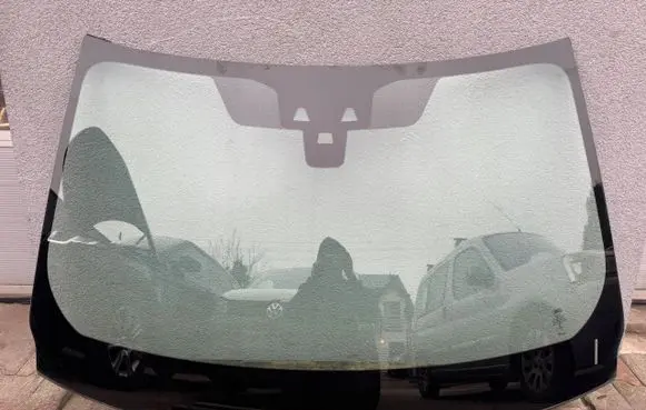Land Rover Range Rover Velar Front windscreen/windshield window VELARSZYBACZOOWA