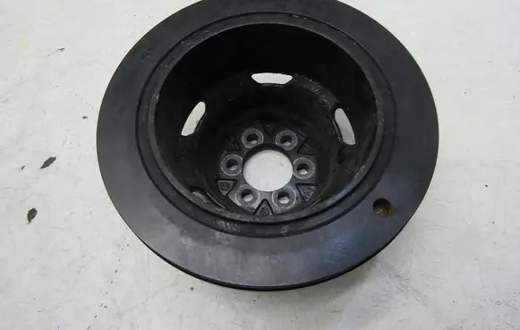 Peugeot 3008 II Crankshaft pulley GMAUTO4574097