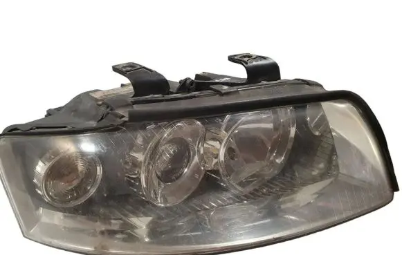Audi A4 S4 B6 8E 8H Headlight/headlamp 8E0941004AQ