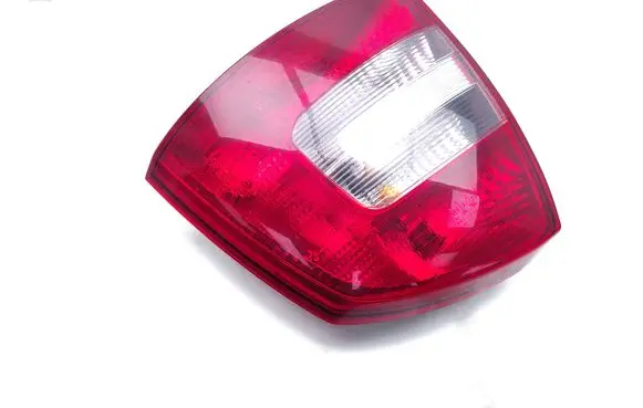 Skoda Octavia Mk2 (1Z) Rear/tail lights 086651918RB