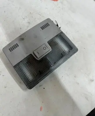 Audi A6 S6 C5 4B Front seat light 4B0947105C