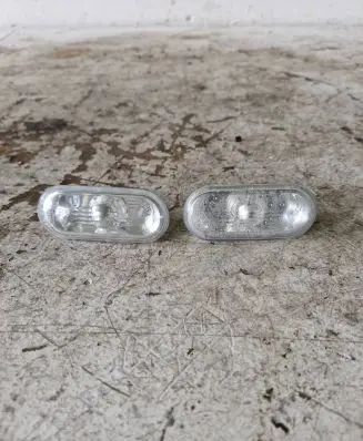 Volkswagen PASSAT B5.5 Front fender indicator light 1J0949117 48435