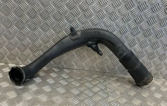Volvo V50 Intercooler hose/pipe 30741210