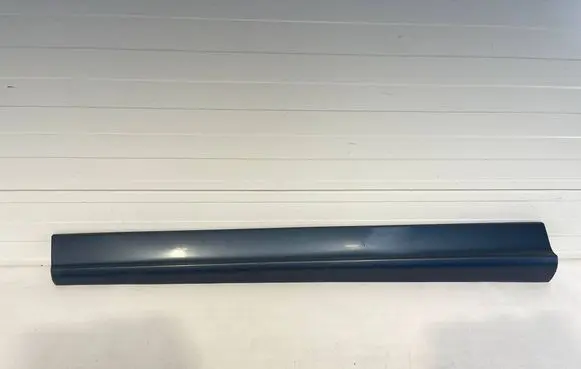 Audi Q5 SQ5 8R Front door trim (molding) 8R0853959B