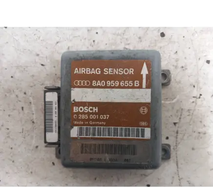 Audi A4 S4 B5 8D Airbag control unit/module 8A0959655B 0285001037 96T18510004