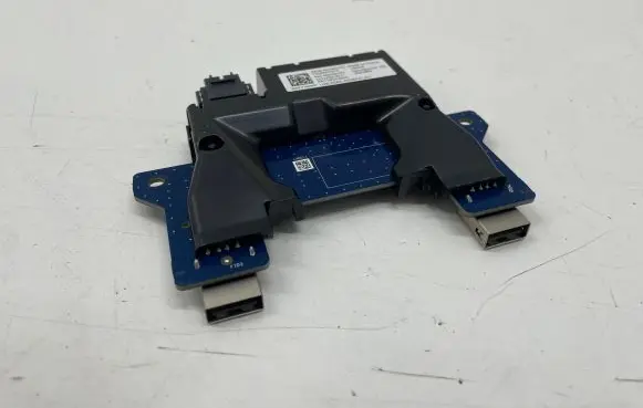 Tesla Model 3 USB socket connector 112170000C