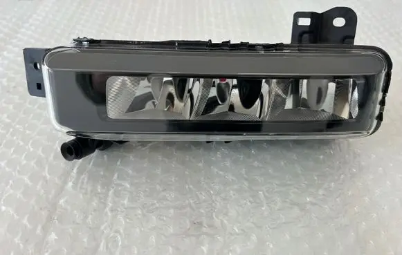 BMW X1 F48 F49 Front fog light 6317808952506 808952506 63178089525
