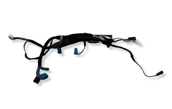 Mercedes-Benz C AMG W204 Front door wiring loom A2044405535