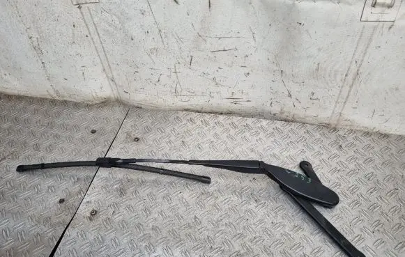 Mercedes-Benz E W213 Front wiper blade arm A2138200244 W000051785C W000051785