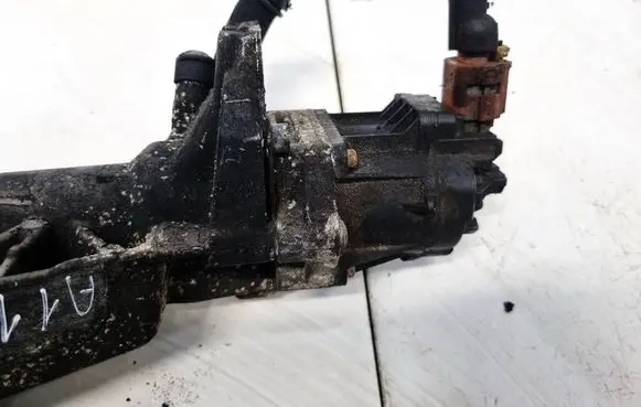 Opel Insignia A EGR valve 55566052