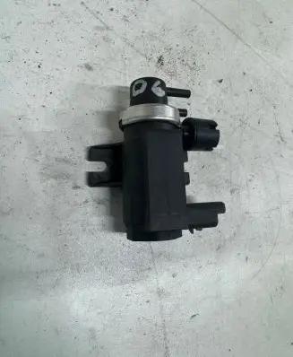Peugeot 607 Turbo solenoid valve 9641726680 72832800 02T347