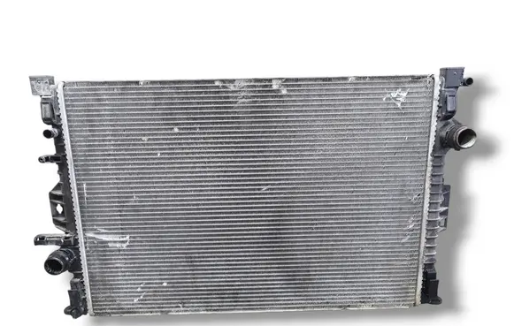 Volvo XC70 Coolant radiator