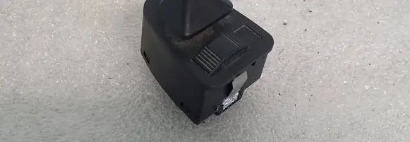 BMW 3 E46 Wing mirror switch 8373691